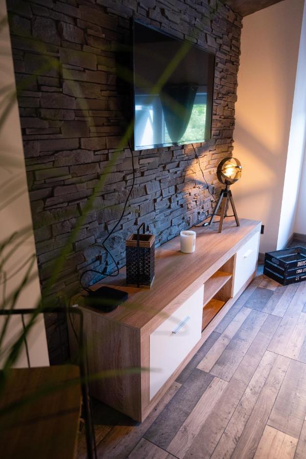 O Cocoon De Mya Villa Gedinne Exterior photo